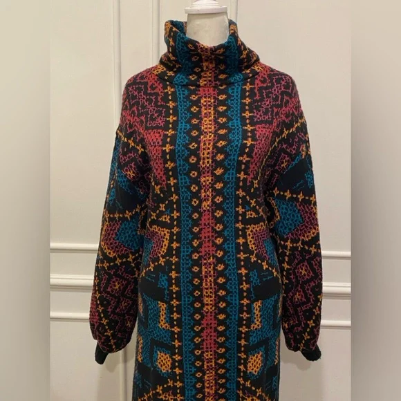 FARM RIO Yawanawa Stripes Sweater Dress - Picture 4 of 8